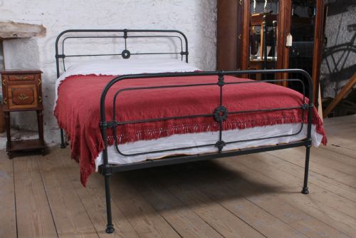 Lovely Simple Irish 5'  All Iron King Size Bed