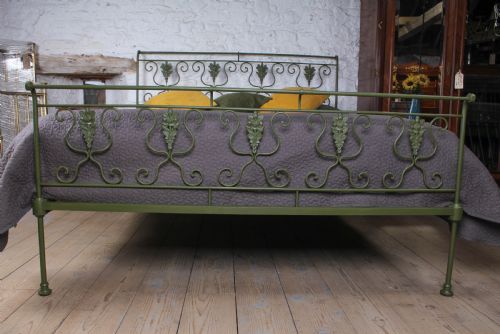 fig 1. Gloriously individual 6Ft super king size bed