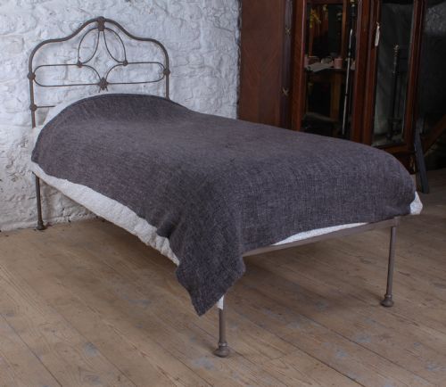 Very Attractive Single No End Iron Bed