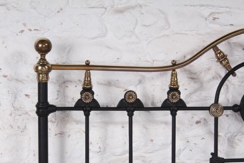 fig 3. Handsome individual Victorian no end king size bed