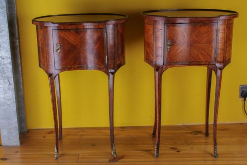 Very Nice Pair of Walnut Kidney Shape Bedsides with Secret