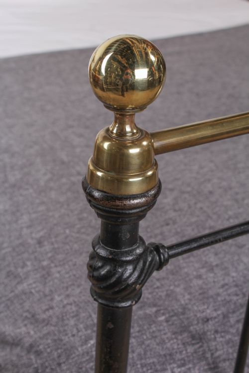 fig 1. All original classic Victorian double bed with transfers