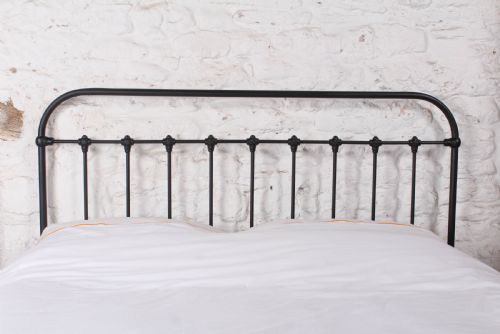 fig 1. Handsome simple all iron no end king size bed