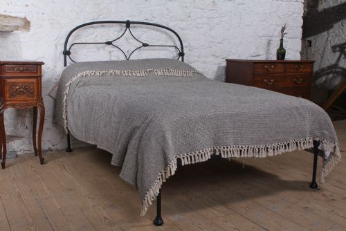 Simple Irish All Iron No End Double Bed