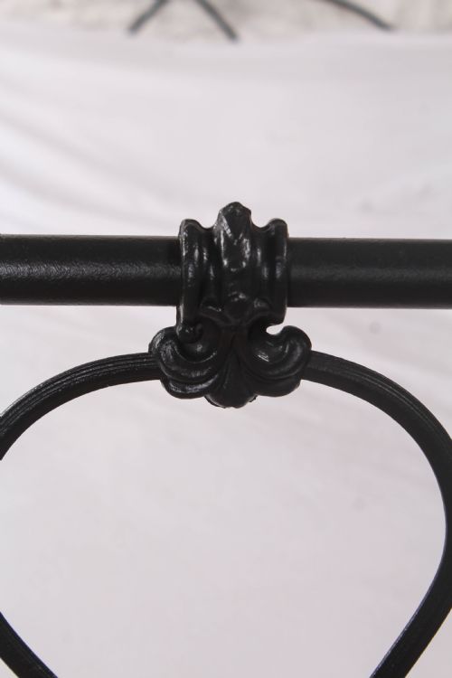 fig 5. Charming iron cottage style double bed