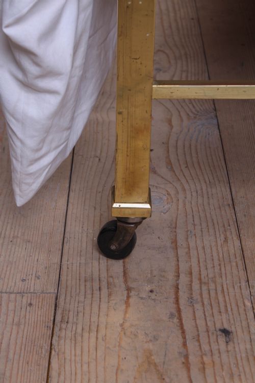 fig 3. Pleasingly simple Edwardian all brass double bed