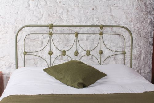 fig 1. Striking all iron Victorian king size no end bed