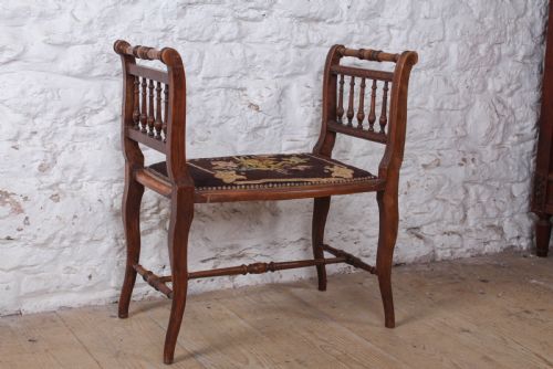 VERY PRETTY FRENCH STOOL WITH TAPESTRY SEAT - ADDITIONAL PHOTO 1