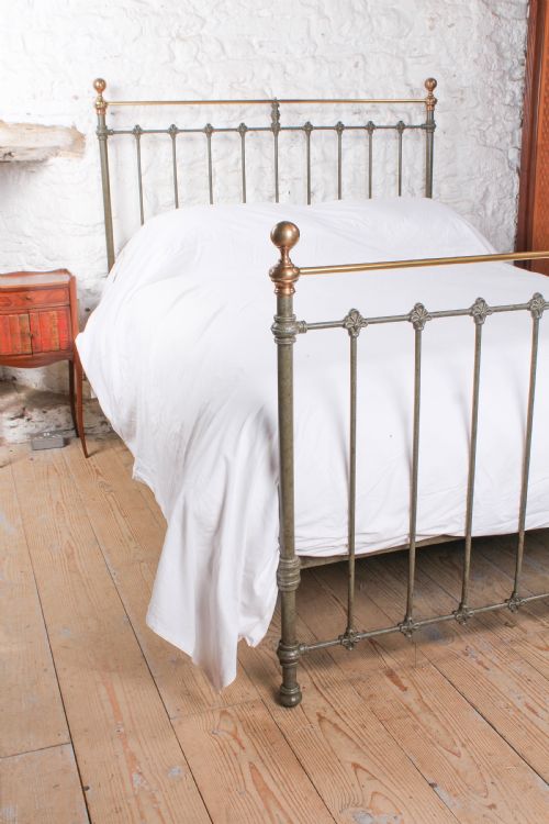 fig 1. Resplendant Pompeian and brass classic Victorian king size bed