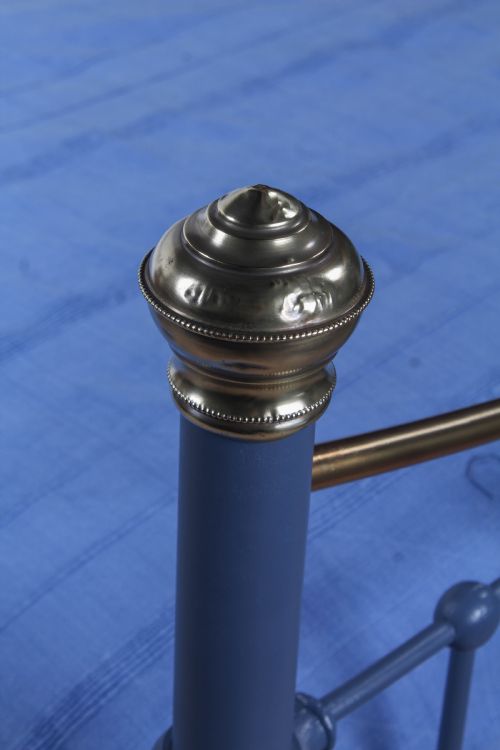 fig 2. Attractive Edwardian King-Size Dip Rail Bed in Custom Paint Colour