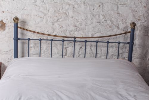 fig 5. Attractive Edwardian King-Size Dip Rail Bed in Custom Paint Colour