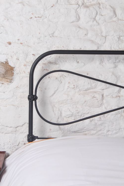 fig 3. Lovely King Size Irish No end Bed with Brass Detail. 