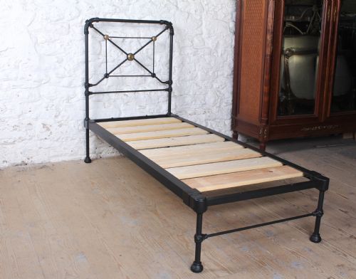 Superbly Sweet Victorian Small Single Bed