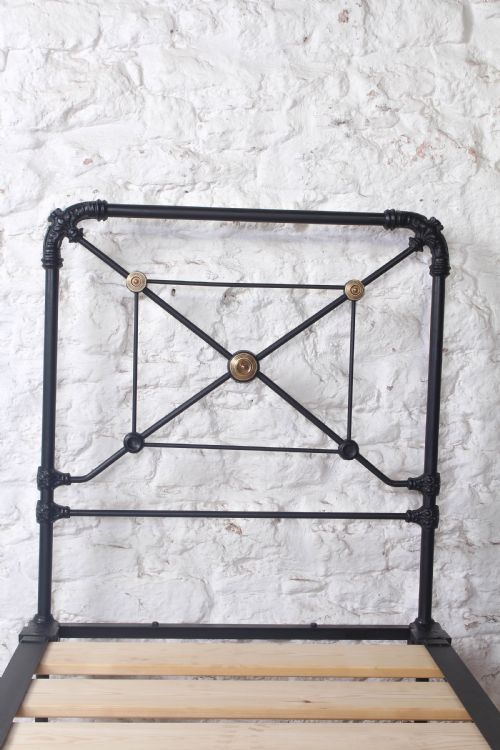 fig 2. Superbly Sweet Victorian Small Single Bed