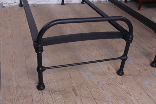 fig 1. Lovely simple pair of small Utilitarain style beds 