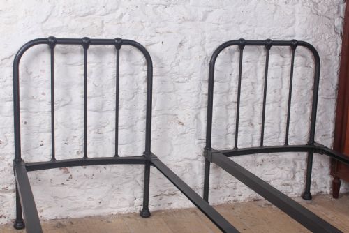 fig 2. Lovely simple pair of small Utilitarain style beds 