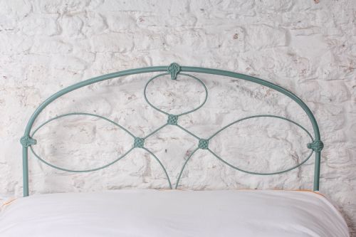 fig 3. Charming Irish No End Double Bed with Attractive Castings
