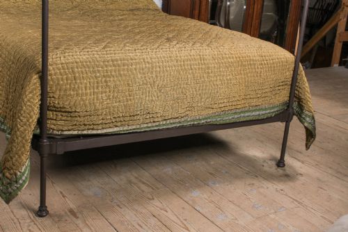 fig 4. Exquisite poised Victorian king size four poster bed 