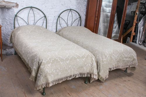 Pair of Fashionable Geometric Single No End Beds