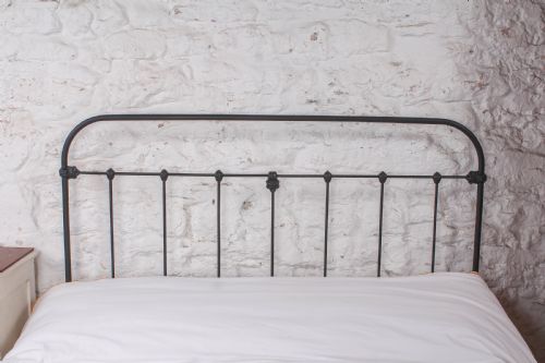 fig 1. Simply Pretty All Iron French No End Double Bed