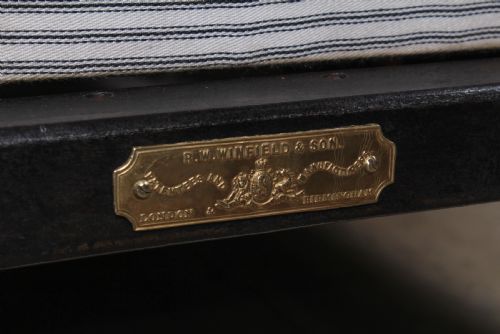 fig 2. Absolutely Exquisite Winfield All Brass  King Size Bed
