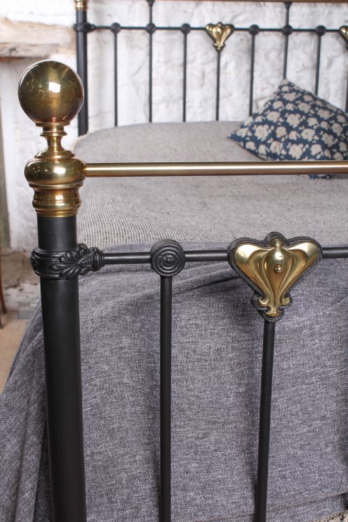 fig 3. Tastefully Opulent Super King Size Bed 