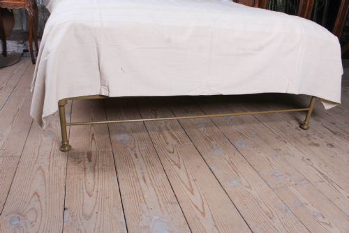 fig 3. Pleasingly Detailed Victorian King Size No-End Bed