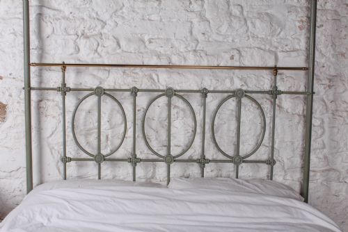 fig 1. Elegant and well built Victorian iron and brass no end four poster