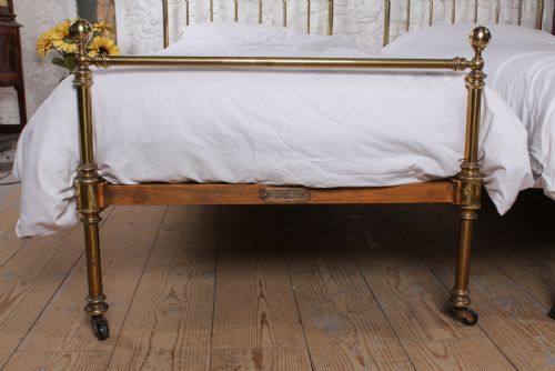 CHARMING SCHOOLBRED ALL BRASS SINGLE BEDS CAN BE JOINED - ADDITIONAL PHOTO 3