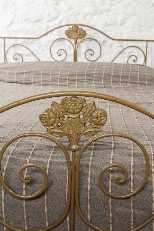 fig 3. Appealing Portuguese Double Bed