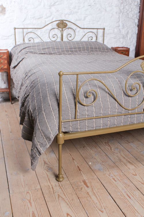 fig 4. Appealing Portuguese Double Bed