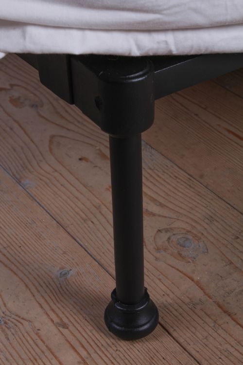 fig 2. Pair of Timelessly Tasteful Victorian Single Beds – Can be Joined