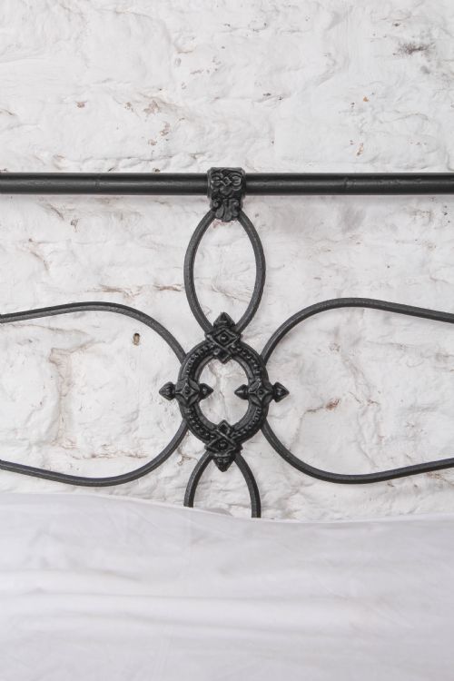 fig 2. Very Nice Irish King Size Bed with Attractive Panel