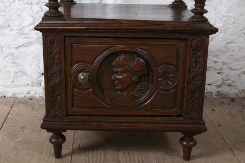 fig 2. Lovely and Detailed Bretton Oak Bedside