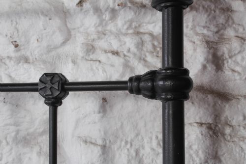 fig 4. Lovely and Classic pair pf Victorian Single Beds (Can Be Joined)