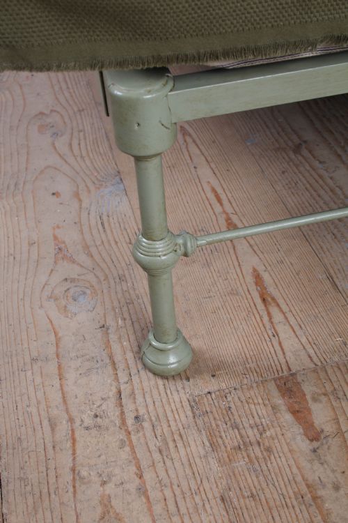 fig 3. Delightfully Shaped Irish King Size No End Bed