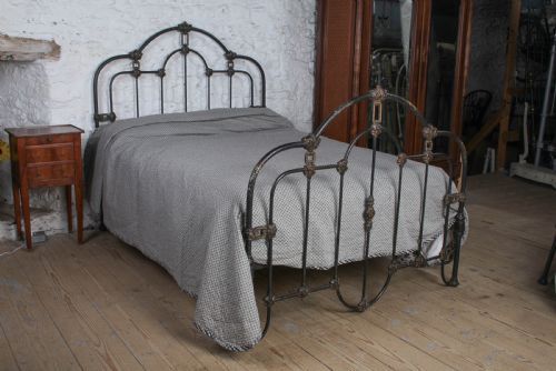 fig 1. Exquisite and Rare American Double Bed