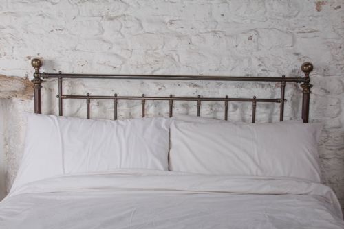 fig 3. Stunning and Sturdy All Brass King Size Bed