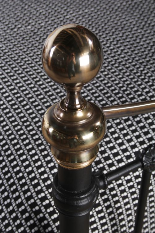 fig 1. Timeless Dip rail Brass and iron Bedstead