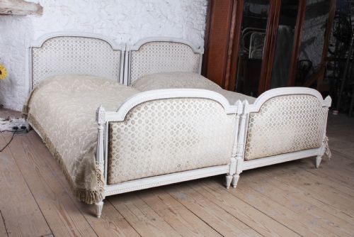 A LOVELY PAIR OF EMPIRE STYLE FRENCH LARGE SINGLE UPHOLSTERED BEDS - ADDITIONAL PHOTO 5