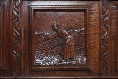 fig 2. Gorgeously Carved Breton Style French Oak Double Bed