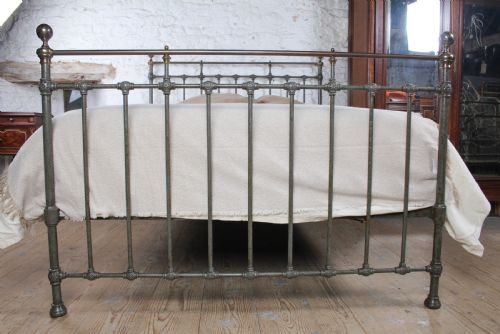 fig 2. Gorgeous King Size Iron and Brass Victorian Bed with Lovely Finish