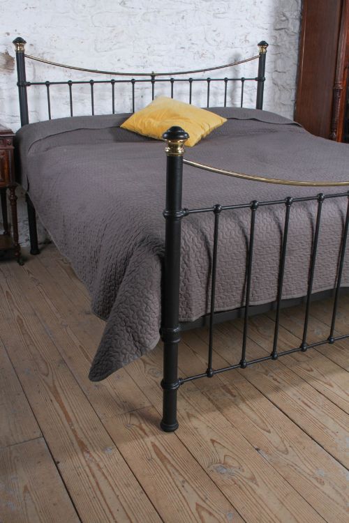 fig 4. Timelessly Classic Edwardian Dip Rail Super King Bed