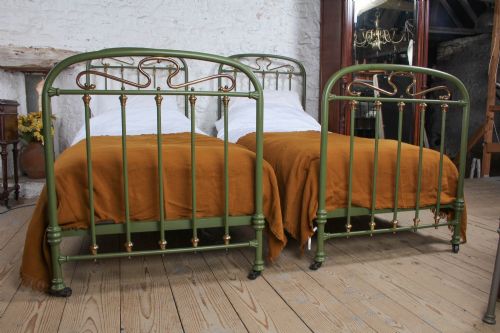 CLASSICALLY FRENCH IRON AND BRASS SINGLE BEDS CAN BE JOINED - ADDITIONAL PHOTO 7