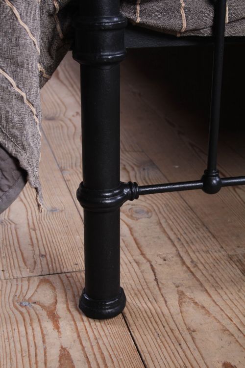 TIMELESSLY CLASSIC EDWARDIAN DIP RAIL SUPER KING BED - ADDITIONAL PHOTO 5