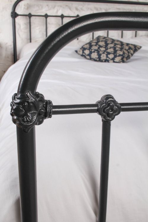 ABSOLUTELY STUNNING IRON AND BRASS FRENCH KING SIZE BED - ADDITIONAL PHOTO 3