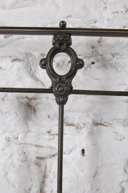 VERY NICE VICTORIAN KING SIZE BRASS AND IRON BED - ADDITIONAL PHOTO 5