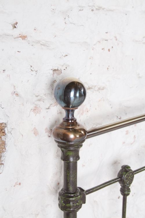 VERY NICE VICTORIAN KING SIZE BRASS AND IRON BED - ADDITIONAL PHOTO 7