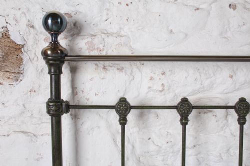 VERY NICE VICTORIAN KING SIZE BRASS AND IRON BED - ADDITIONAL PHOTO 8