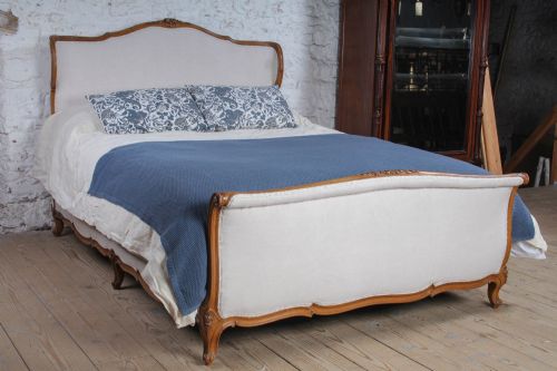 Lovely Louis Xv Style Wooden Upholstered King Size Bed